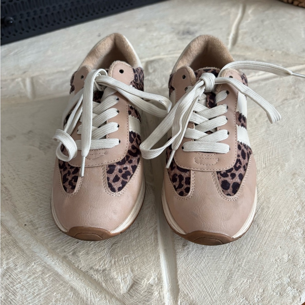 DV by Dolce Vita Beige and Leopard Sneakers